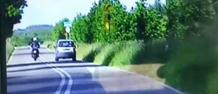 Rajd motocyklisty po Tolkmicku zakończony przez policję