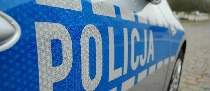 Dwie kolizje i uderzenie w szlaban. Tak jeździł po Elblągu 62-letni kierowca