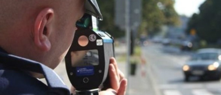 Policja apeluje - kierowcy jeżdżą zbyt szybko i pod wpływem alkoholu