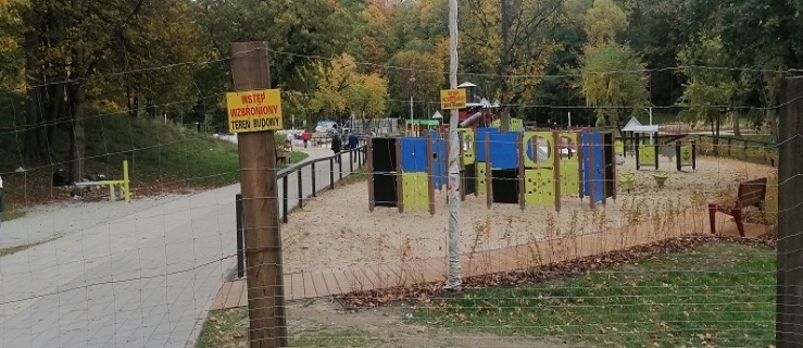 Bawić się jeszcze nie można. To nadal plac budowy