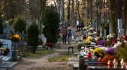 Sprawdź, jak dojechać na elbląskie cmentarze