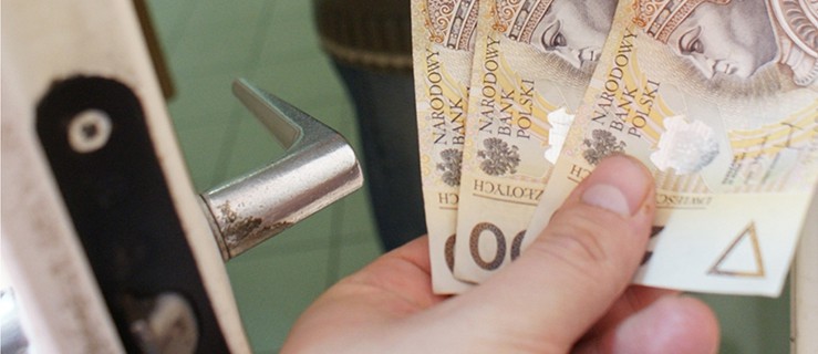 Próbowali wyłudzić pieniądze od starszej kobiety 