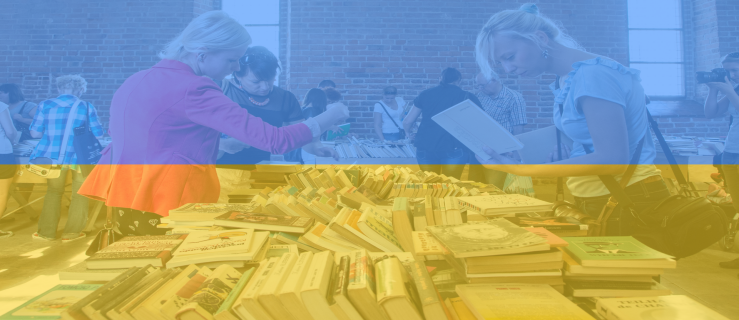 Specjalny kiermasz książek w bibliotece