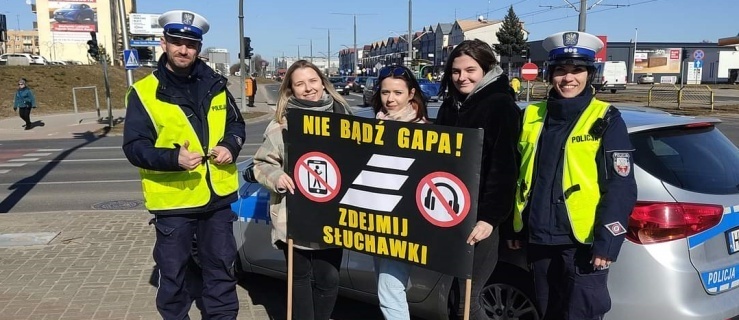 Jak bezpiecznie przechodzić przez przejście dla pieszych?