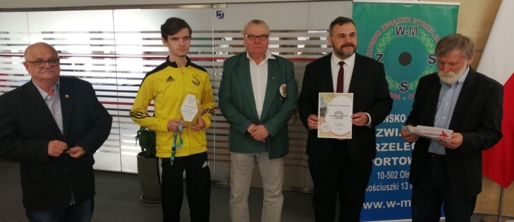 Elbląski strzelec sportowy wyróżniony na szczeblu wojewódzkim