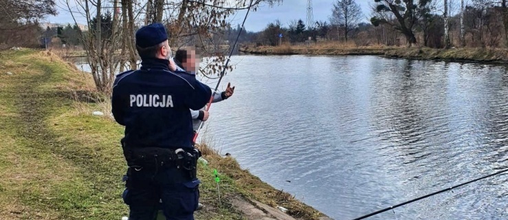 Łowił nielegalnie ryby. Policjanci znaleźli przy nim narkotyki