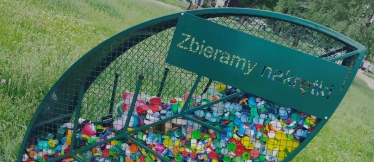 Dbamy o środowisko i pomagamy - dochód z nakrętek dla Mikołaja!