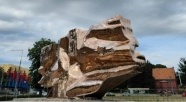 Pomnik Odrodzenia w Elblągu już odnowiony