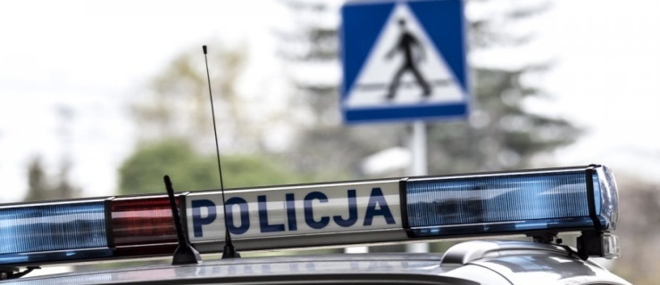 Kierowca potrącił kobietę. Miał dożywotni zakaz prowadzenia pojazdów