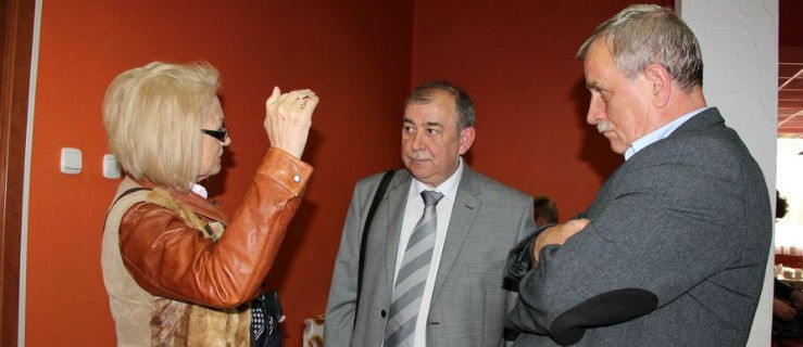 Jerzy Wilk: Baseny osiedlowe zamiast aquaparku