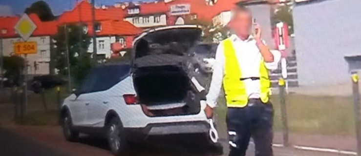 Policjanci zatrzymali...fałszywego policjanta