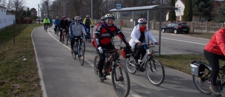 Rowerami na stację kolejową