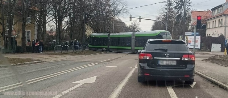 Wykolejenie tramwaju w Elblągu. Dziś odbędą się testy torowiska