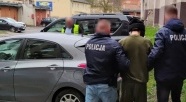 Okradł sklep, zabarykadował się w domu i groził jego wysadzeniem