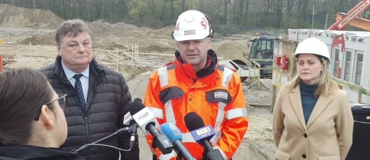Trwa budowa kąpieliska miejskiego przy ul. Spacerowej