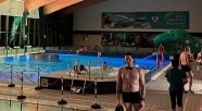 Nocne pływanie i saunowanie na Dolince