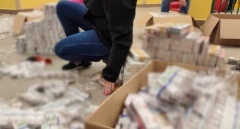 Tysiące papierosów w „podwójnej podłodze”