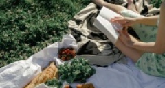 Księgarnia Ania w Pruszkowie – miejsce, do którego zaglądasz po jedną książkę, a wychodzisz z głową pełną pomysłów