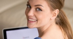 Swędzenie w nocy przy atopii – dlaczego nasila się po zaśnięciu i jak sobie z tym radzić?