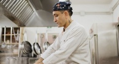 Jak rozpocząć karierę w gastronomii?