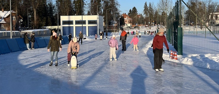 Aktywna zima na ślizgawkach
