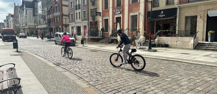 Na rowerze w poszukiwaniu elbląskich pomników