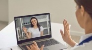 Psychoterapia online – kiedy warto skorzystać z pomocy bez wychodzenia z domu?