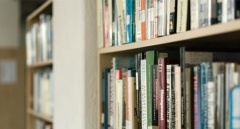 Numer dopuszczenia i ISBN – jak sprawdzić zgodność podręcznika z listą?