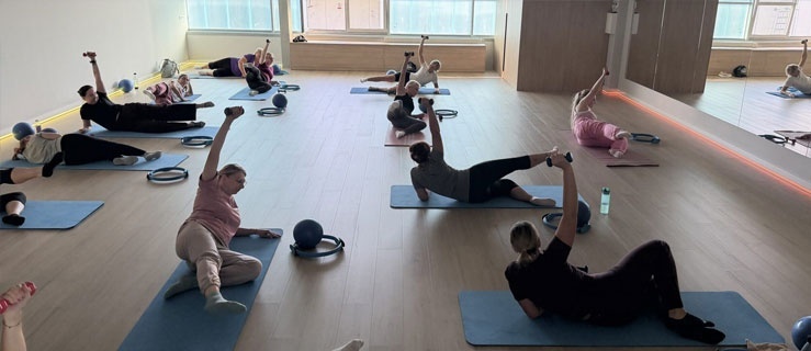 Pilates – siła, stabilizacja i świadomy ruch