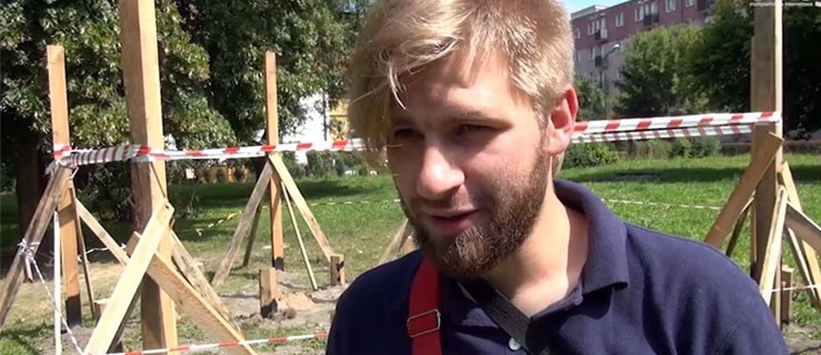 Nakryliśmy Arka Pasożyta w domu. Zobacz  wywiad video