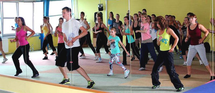 Zajęcia Zumby wakacyjnym hitem MOSiR-u