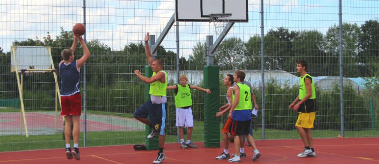 Lato w mieście z udziałem fanów streetballa