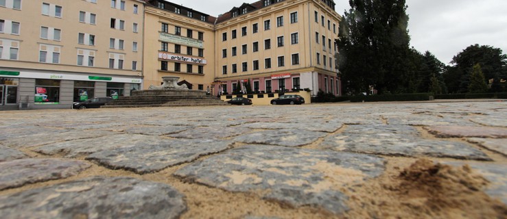 Remont Placu Słowiańskiego zakończony. Parking dostępny dla kierowców