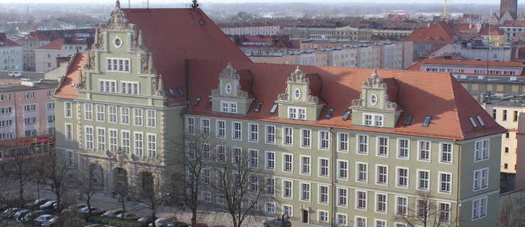 Zabytkowy budynek sądu przechodzi remont