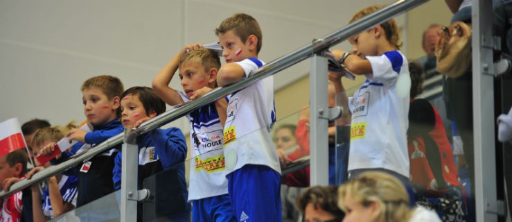 Młodzi zawodnicy Olimpii dopingują niepełnosprawnych siatkarzy