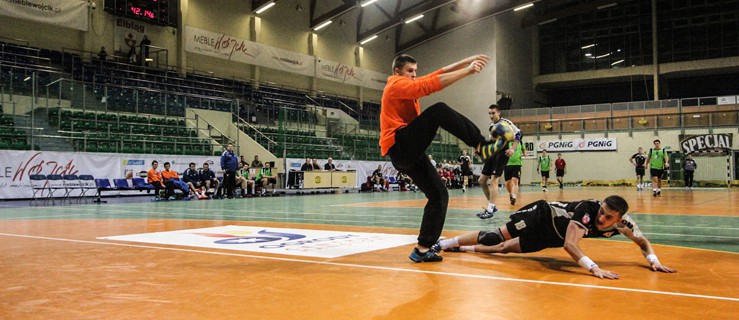 Wygrać po raz drugi w tym sezonie - zapowiedź meczu Meble Wójcik