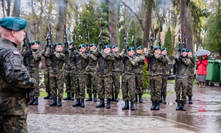 74 rocznica zbrodni katyńskiej. Zobacz fotorelację z obchodów 