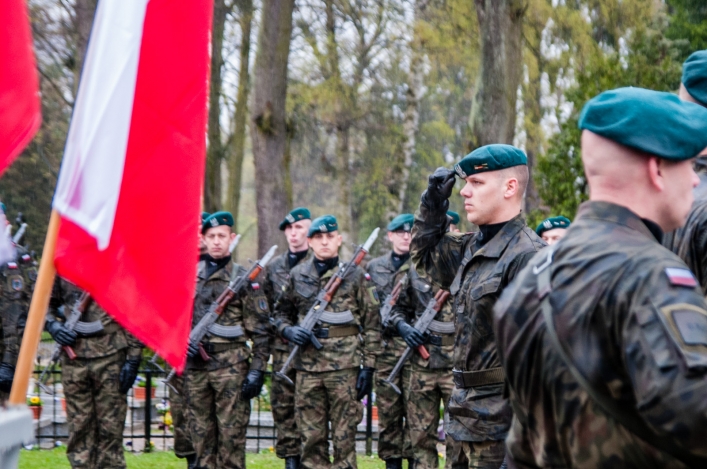 74 rocznica zbrodni katyńskiej. Zobacz fotorelację z obchodów 