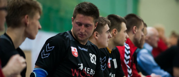 Lider tabeli i faworyt do awansu przyjeżdża do Elbląga
