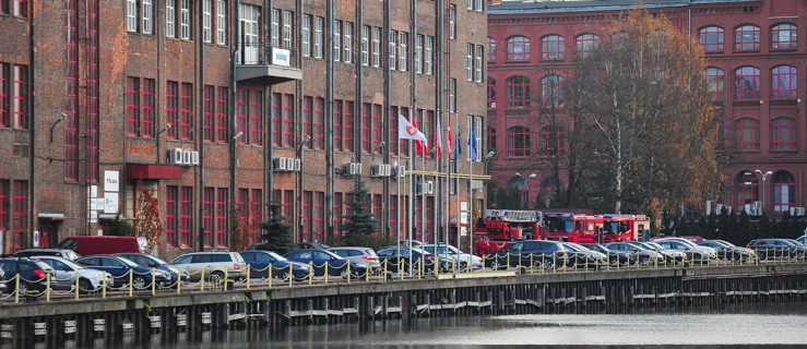Straż pożarna na ulicy Stoczniowej. Zawiodła instalacja elektryczna