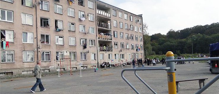 Czy miasto pomoże mieszkańcom budynku przy ul. Łączyckiej ?
