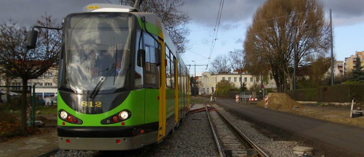 Nowy tramwaj już wyjechał w miasto. Zobacz film