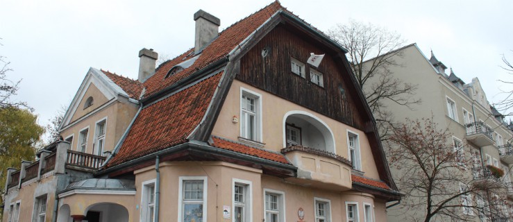 Przeciekający dach przedszkola. Kiedy nastąpi remont?