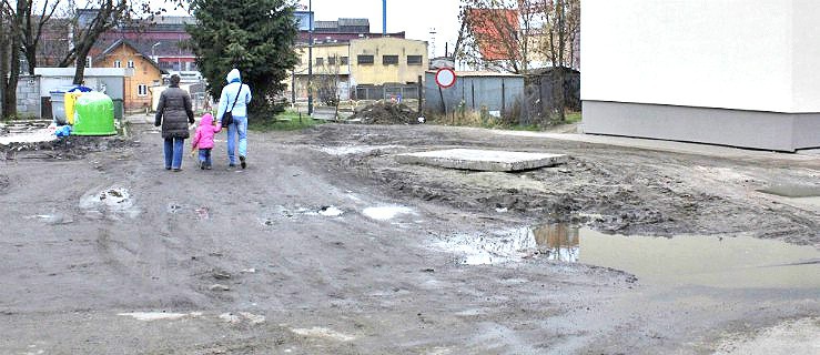 Rechniewskiego rozjeżdżana przez ciężarówki. Mieszkańcy są zaniepokojeni