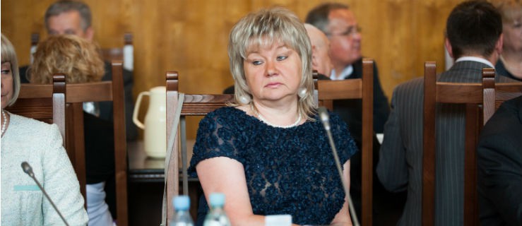 Radni do tablicy. Odpowiada Jolanta Lisewska (PiS)