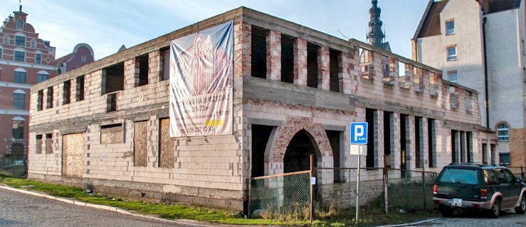 Opuszczone budynki na Starym Mieście. Czy da się coś z nimi zrobić? 