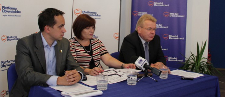 Radni PO chcą obniżki ceny kursu i egzaminu na taksówkarza o 200 zł