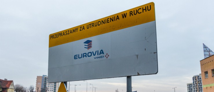Prace budowlane na ul. Nowowiejskiej stanęły… bo jest zima