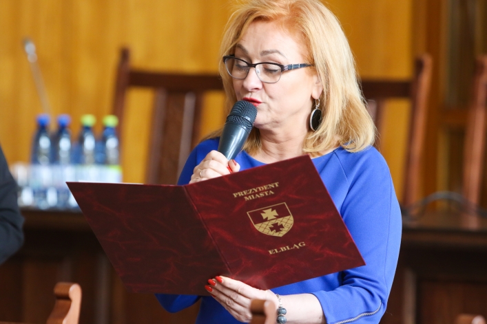 90 uczniów otrzymało stypendia Prezydenta – zobacz zdjęcia