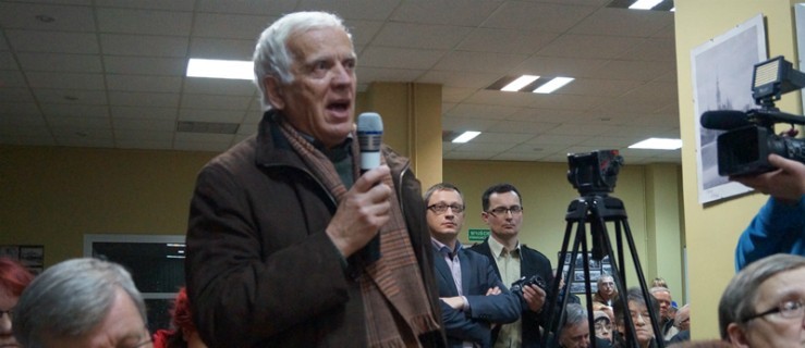 Problemy osiedla Zawada. Prezydent spotkał się z mieszkańcami